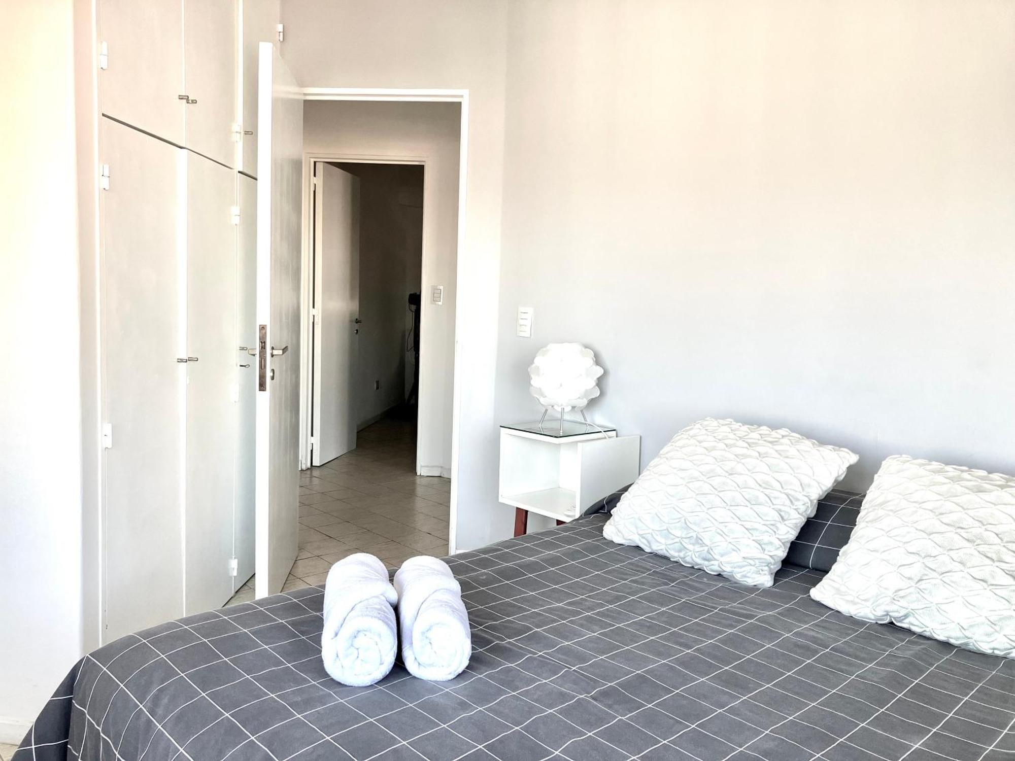 2 Dorm Sobre Av Hipolito Yrigoyen Apartamento Córdova Exterior foto